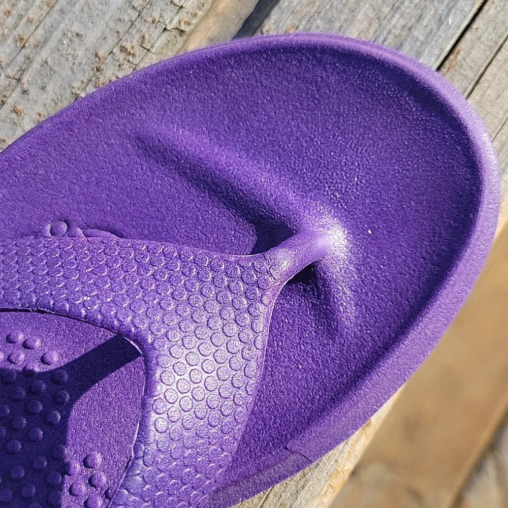 Women's Okabashi Flip Flops Beach Shoes Small (6). Made In USA. Almost Like New - Picture 5 of 7